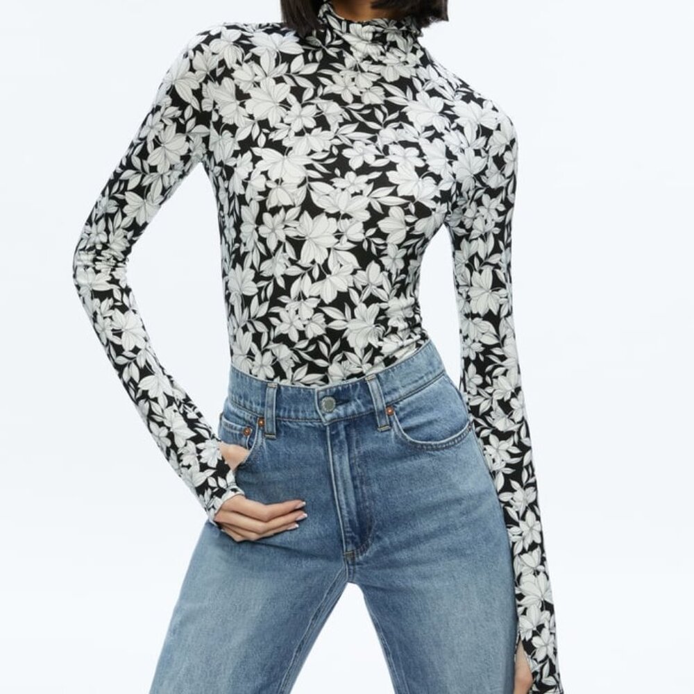 Alice + Olivia Delaina Print Turtleneck in Homeroom Floral (NWOT)